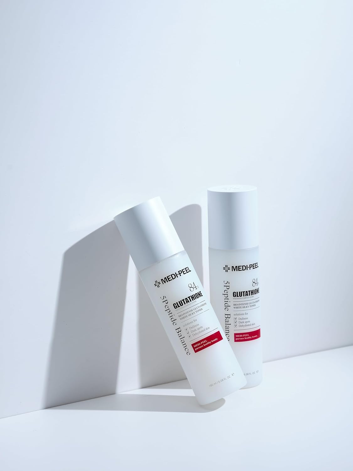 تونر التفتيح والترطيب وايت سيلكي جلوتاثيون 84 من ميدي بيل – 180 مل